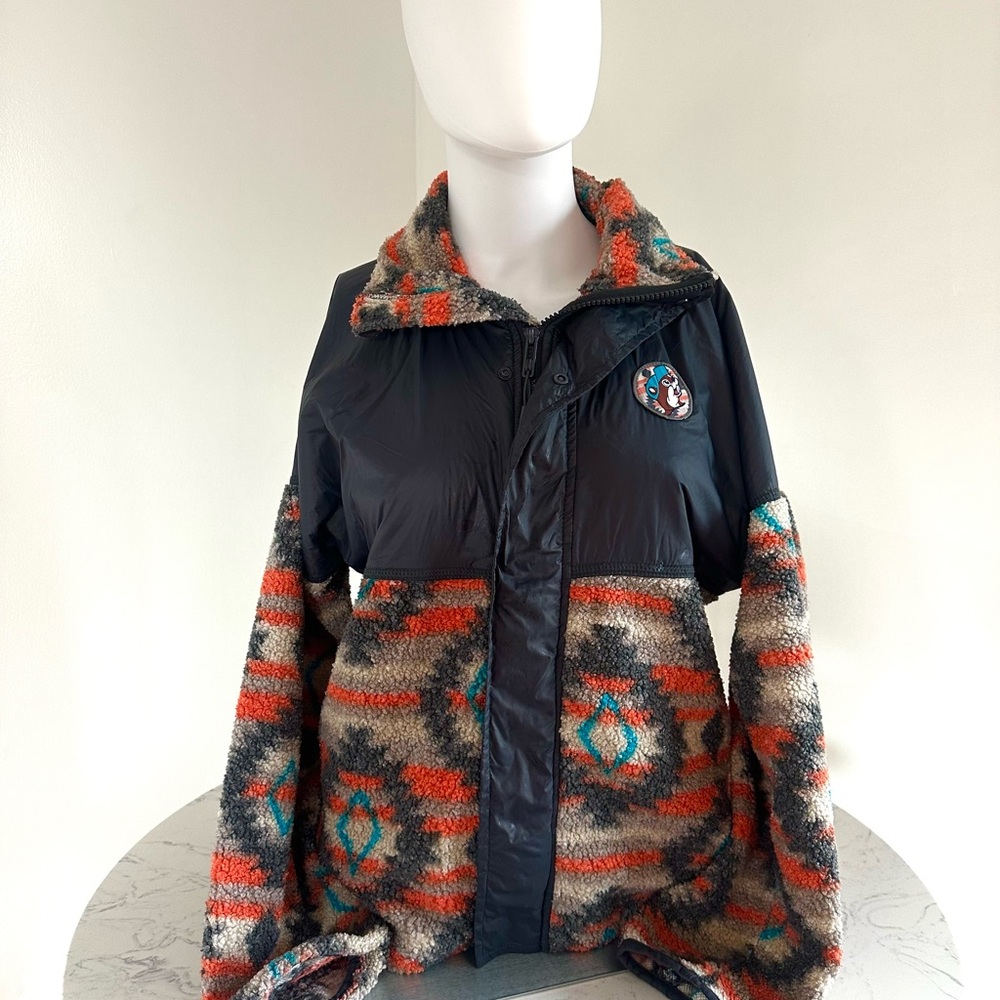Buccees Colorful Patterned Jacket with Black Acce… - image 1
